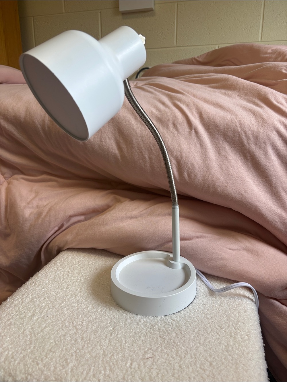White Adjustable Gooseneck Desk Lamp - Unbranded
